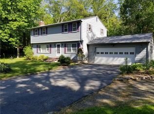59 Highland Ter, Scituate, RI 02857