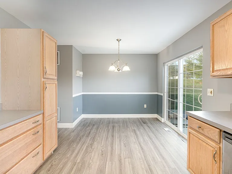 247 Buckley Dr — Photo 9