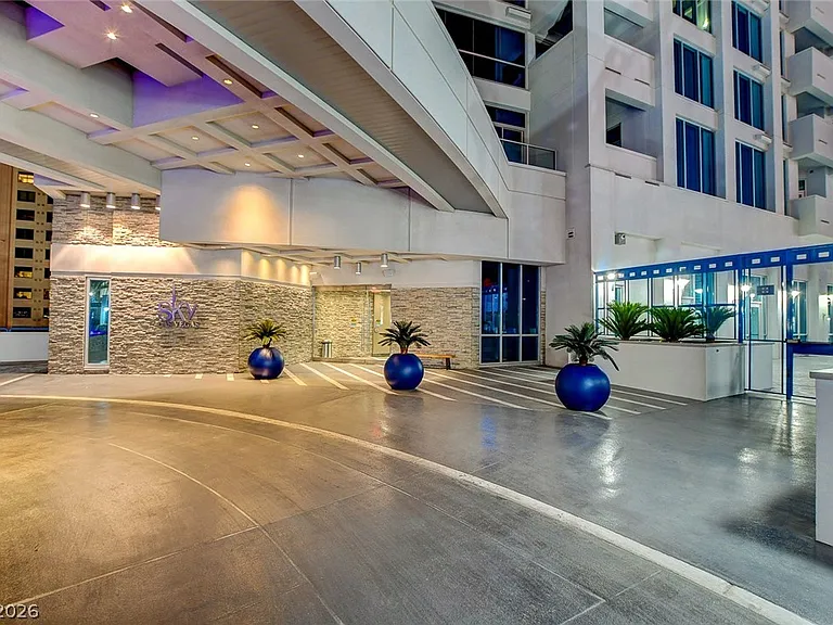 2700 Las Vegas Blvd #2107 — Photo 13