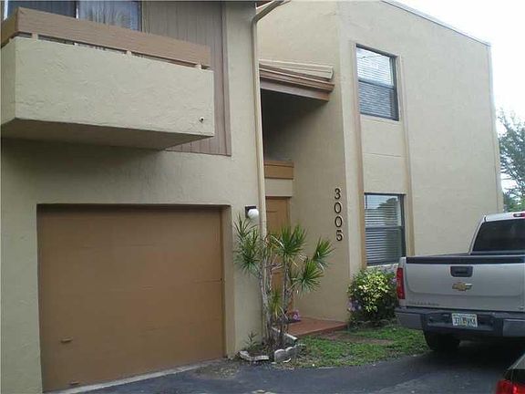 2nd image of 3005 E Missionwood Ln #B-50