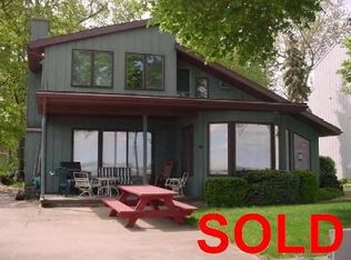 2355 E Sand Rd, Port Clinton, OH 43452