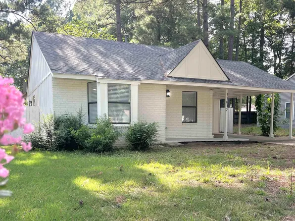 11612 Warren Rd, Little Rock, AR 72209