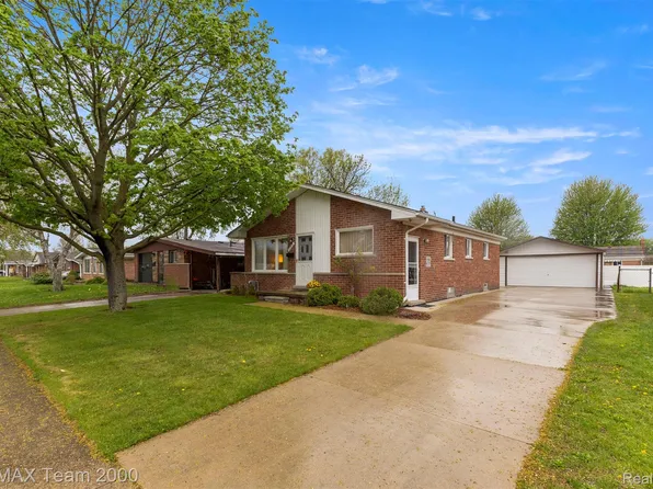 1182 S Venoy Rd, Westland, MI 48186
