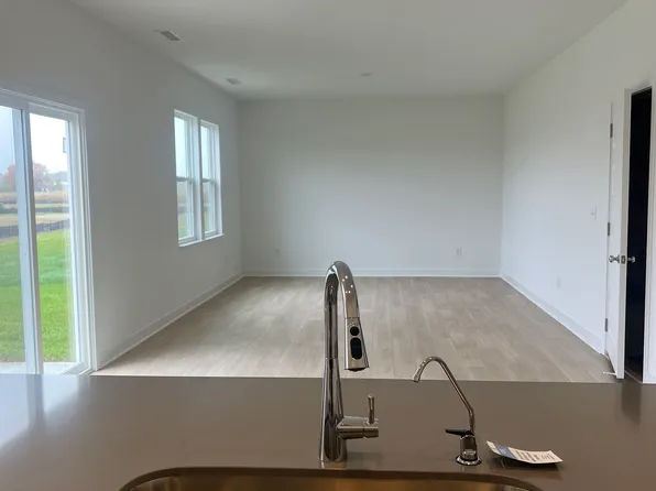 11912 Moorfield Ln, Indianapolis, IN 46235