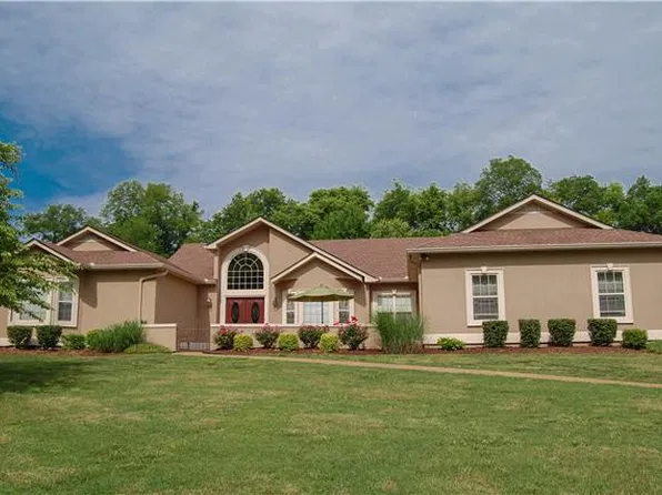 346 Hazeltine Dr, Gallatin, TN 37066