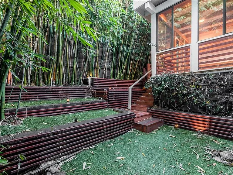 2828 Pacific View Trl — Photo 25