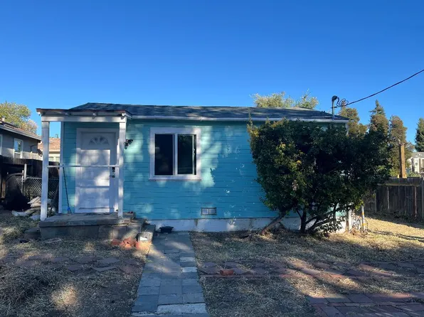 26 Goree Ct, Martinez, CA 94553