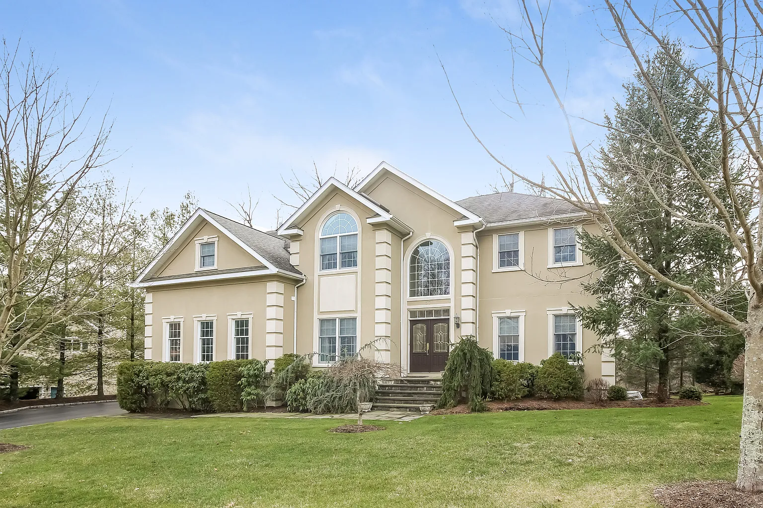 57 Roundabend Rd photo 1