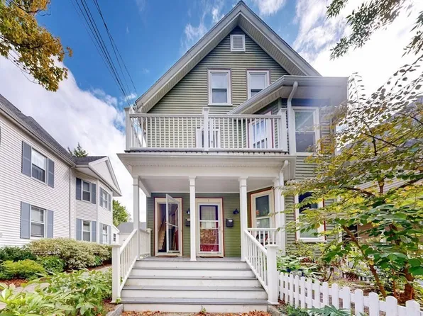 5 Banks St #2, Somerville, MA 02144