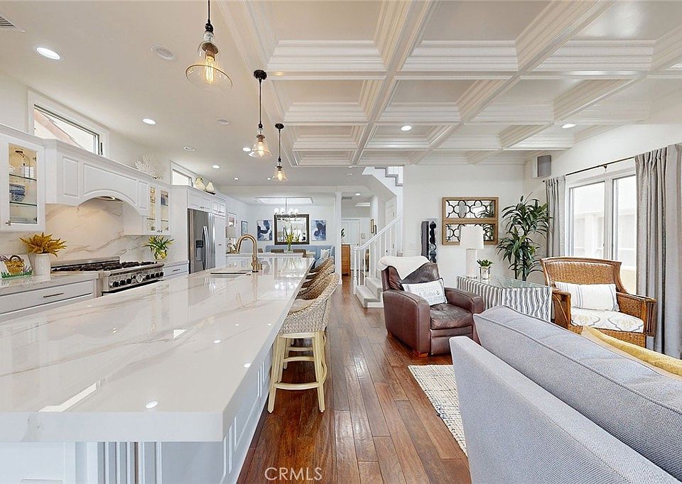 129 Santa Ana Ave, Long Beach, CA 90803 | Zillow