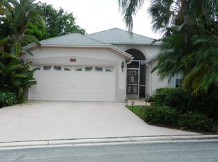 345 Hammocks Trl, Greenacres, FL 33413
