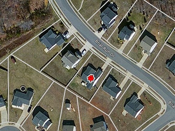 2nd image of 1933 Briar Run Dr