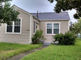 1500 Bowie Dr, Galveston, TX 77551