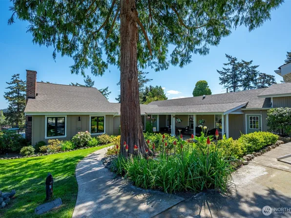305 NW Coveland Street, Coupeville, WA 98239