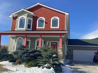 3113 Goodman Dr, Sandpoint, ID 83864