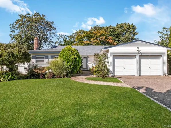 52 Voorhis Drive, Old Bethpage, NY 11804