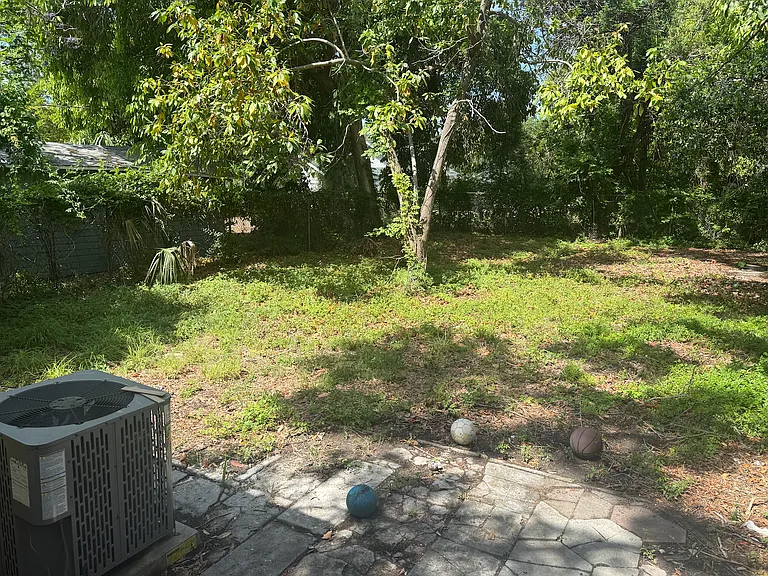 1825 23rd St S — Photo 20