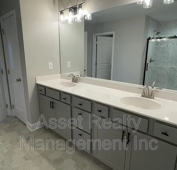 338 Broadberry Ave — Photo 19