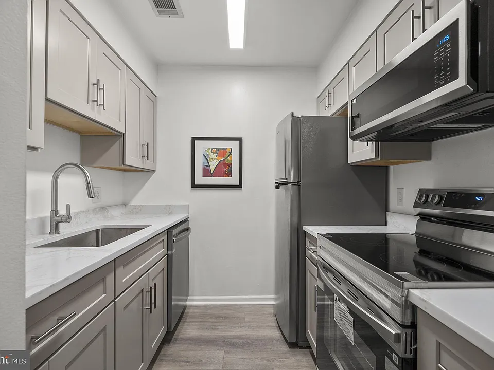 10805 Hampton Mill Ter #220