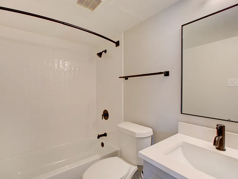 bathroom bathroom
