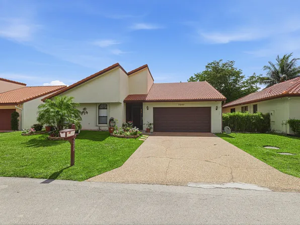 7040 Golf Pointe Circle, Tamarac, FL 33321