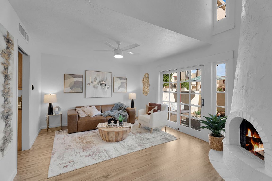 next background image