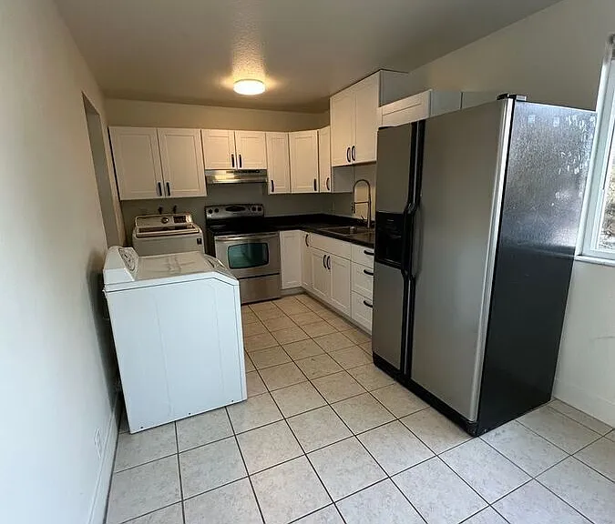 768 N Redwood Rd #12 — Photo 6