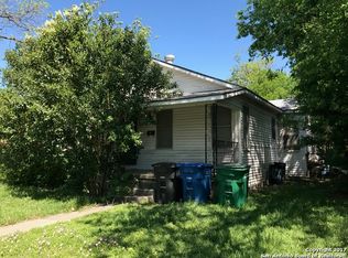 1539 W Ridgewood Ct, San Antonio, TX 78201