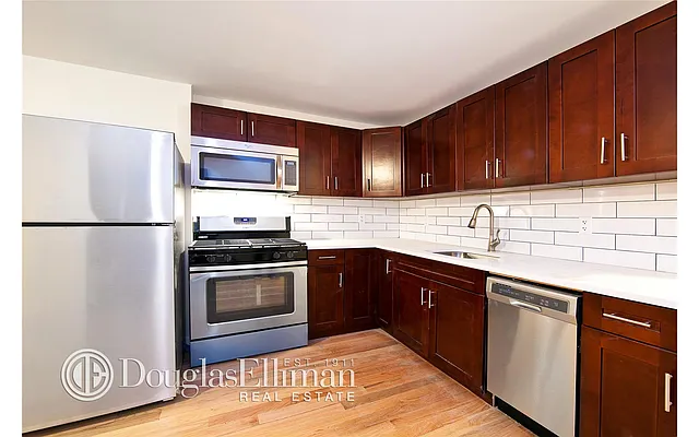 Rented by Douglas Elliman | media 16