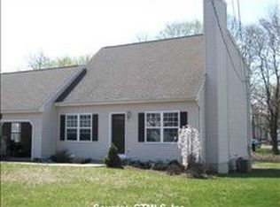 13 Jennifer Lynn Dr, Milldale, CT 06479