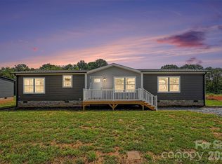 807 Eagleview Ln, Lawndale, NC 28090