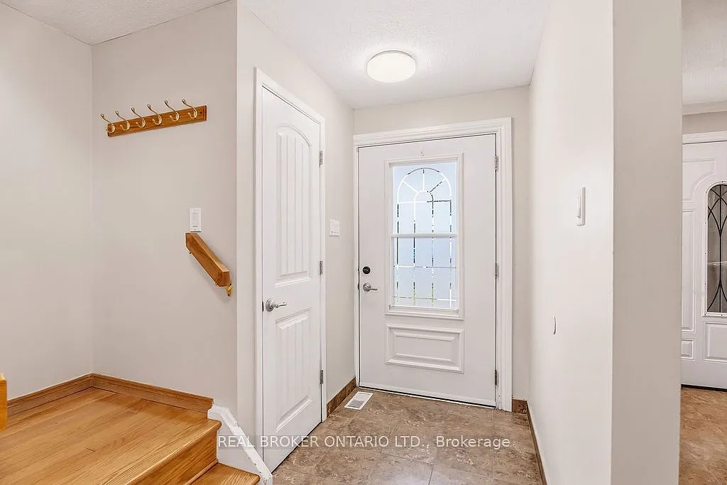 3 bed, $2,650 — Photo 4