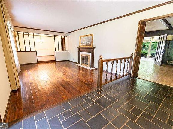 5th image of 1420 Virgil Ln SW