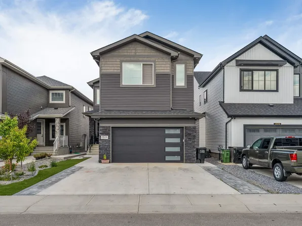 1824 18th Ave NW, Edmonton, AB T6T 2K8