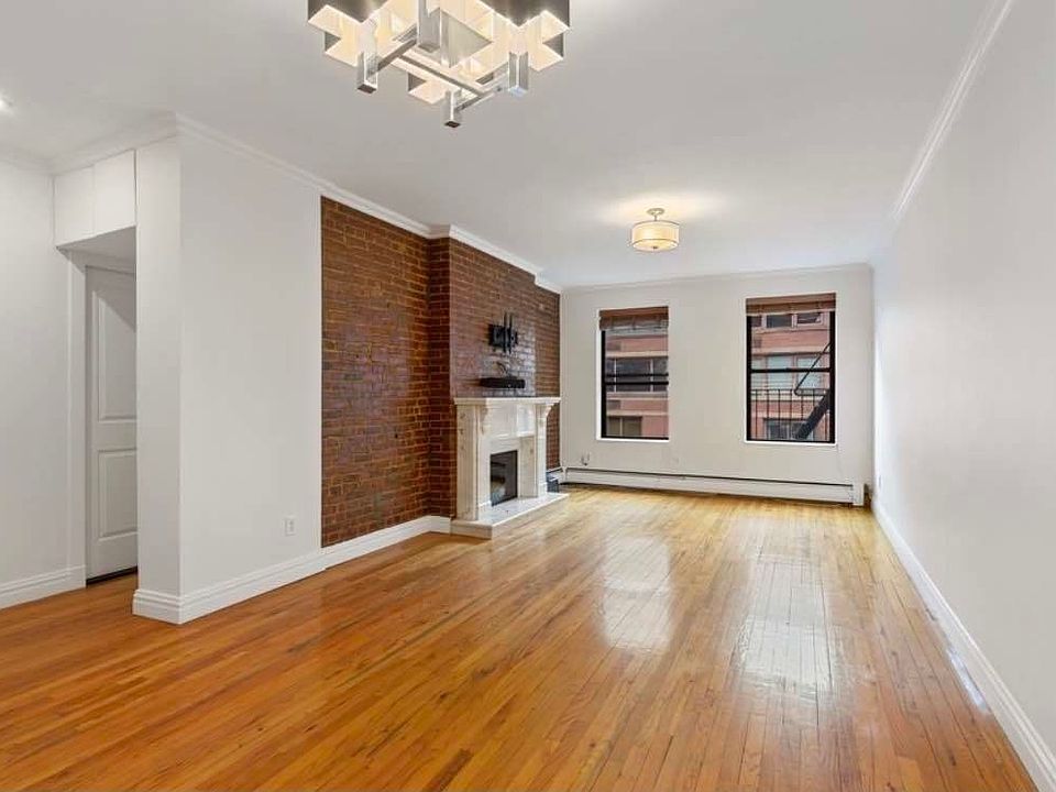 1st image of 344 W 49th St APT 3C