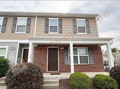 3900 Swinton St Photo 1