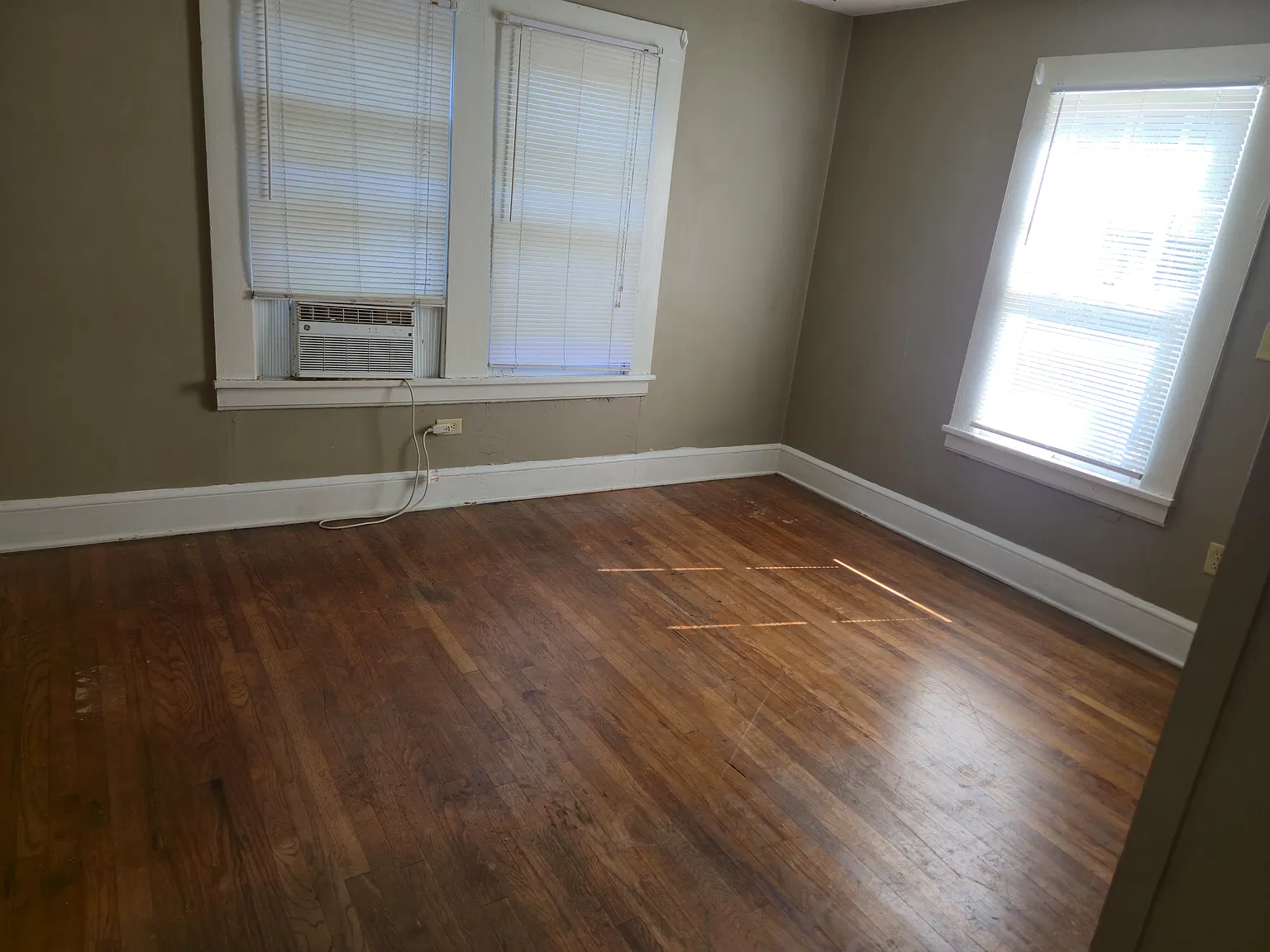 3004 W Meighan Blvd — Photo 4