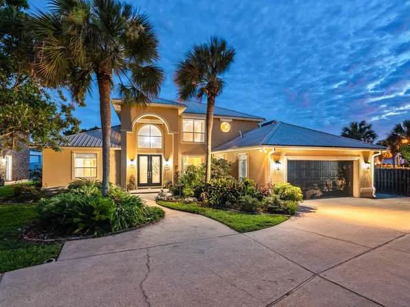 1901 Catamaran Dr, Navarre, FL 32566