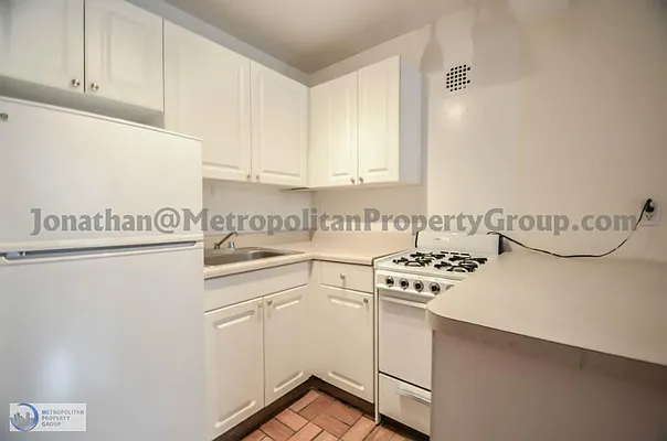 Rented by Metropolitan Property Group | media 5