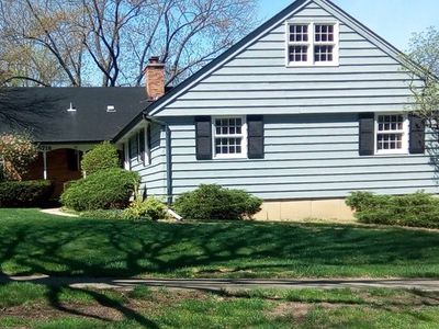 5718 Grand Ave, Downers Grove, IL, 60516