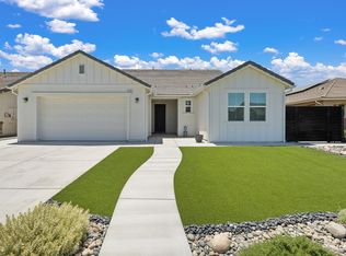 15703 Cole Brook Ct, Bakersfield, CA 93314
