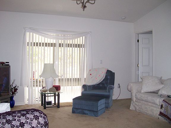 2nd image of 3180 W Gainesville Dr