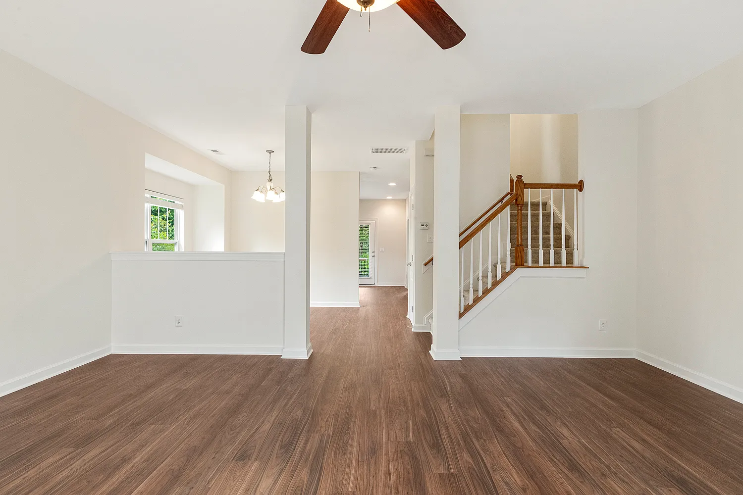 2 bed, 2.5 bath, 1878 sqft, $2,100 — Photo 4