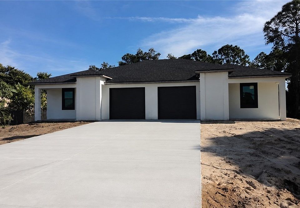 1st image of 824 Abrams Blvd