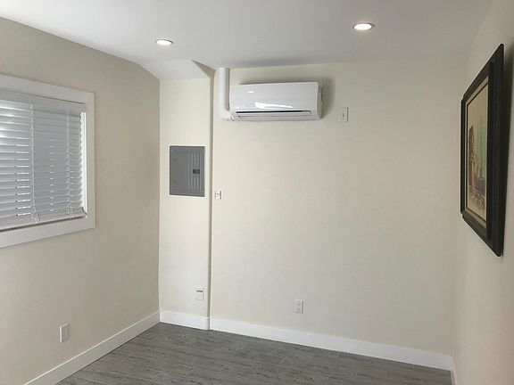 5th image of 2544 S Bentley Ave #1