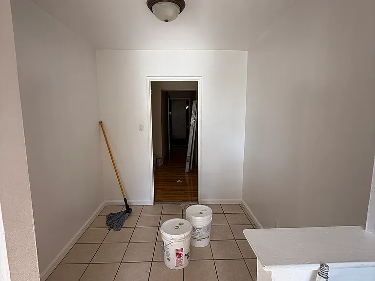 41 Hamilton Ave #7L — Photo 4