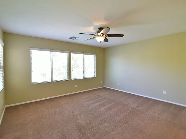 10318 Jolly Hill Ave — Photo 13