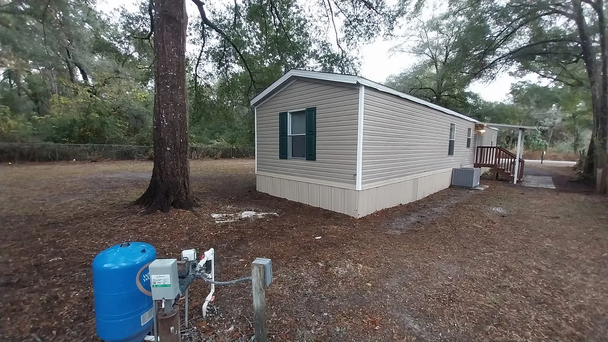 Building Photo - 1840 NW 118th Ter
