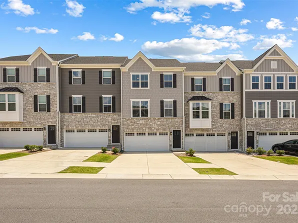 2040 Dornoch Rd, Tega Cay, SC 29708