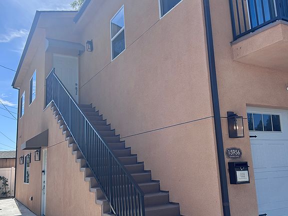 2nd image of 15958 Lemarsh St